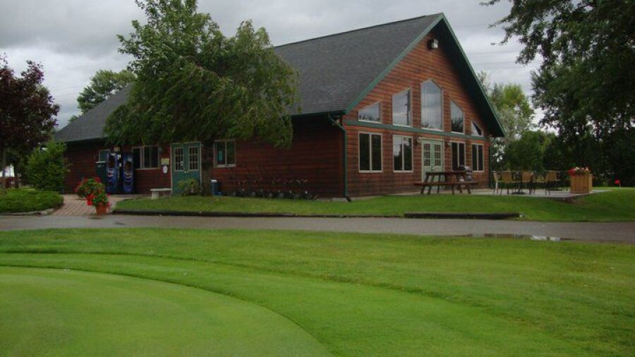 Century Oaks GC: Clubhouse