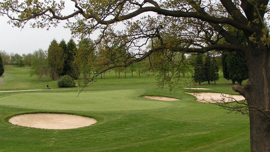 18th hole at Kent & Surrey
