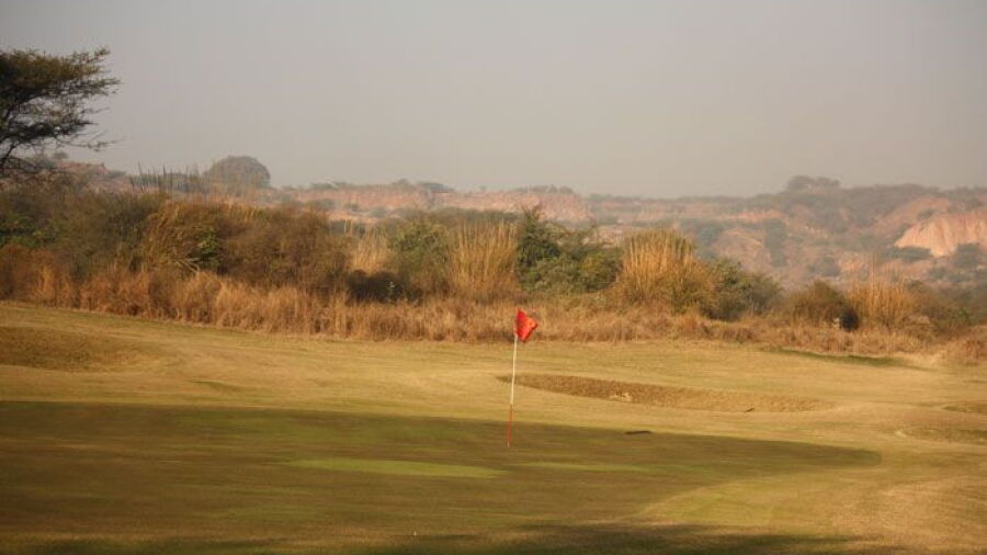 Golden Greens GC