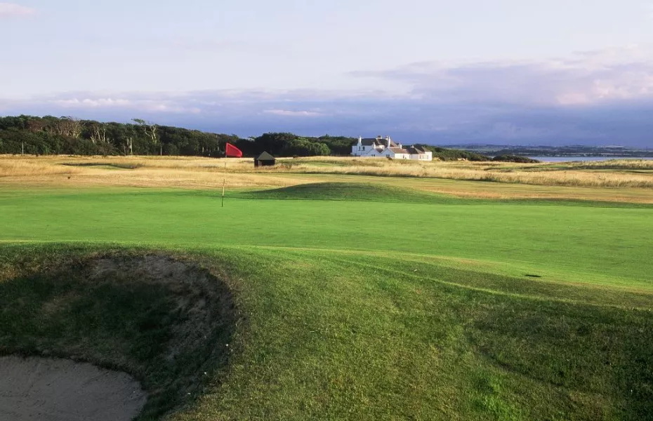 4th green at Craigielaw