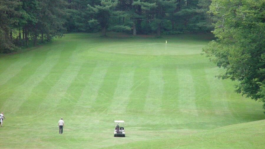 Pontoosuc Lake CC