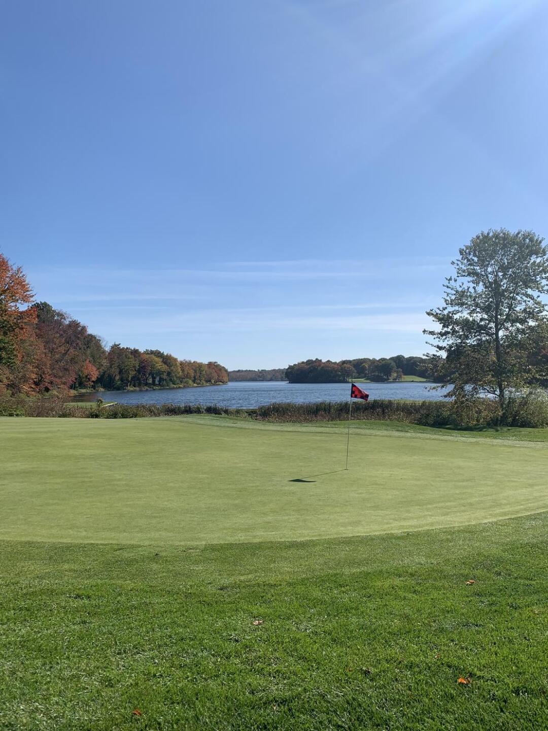 (Photo submitted by kenygolf on 10/23/2021)