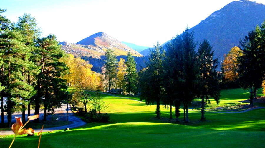 Lourdes GC