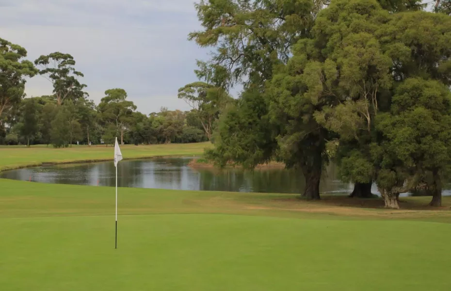 Commonwealth's 16th hole