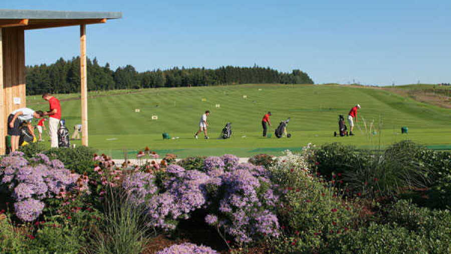 Bella Vista GC: driving range