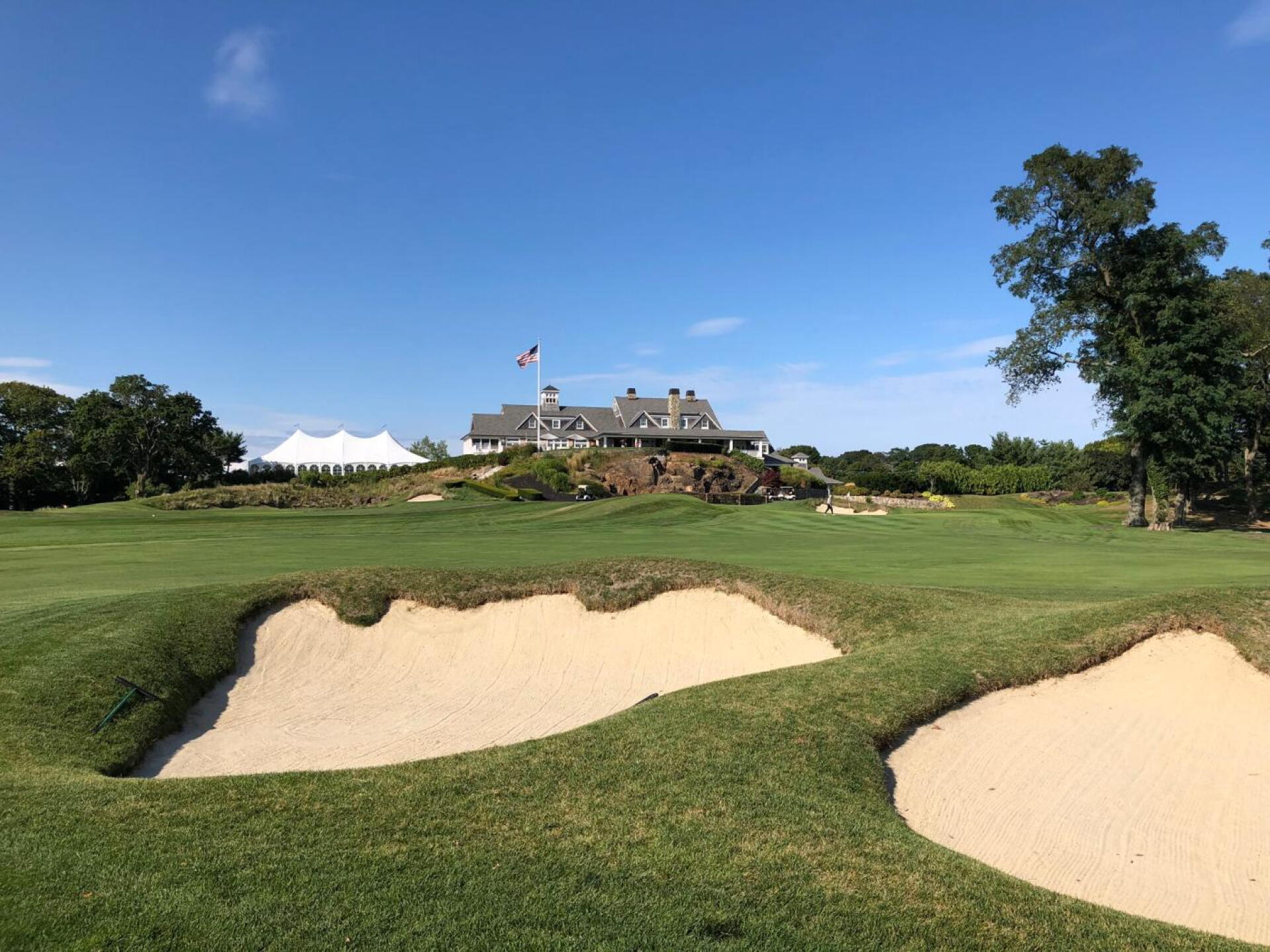 Approach on 18 (Photo submitted by BostonGolfTraveler on 09/18/2019)