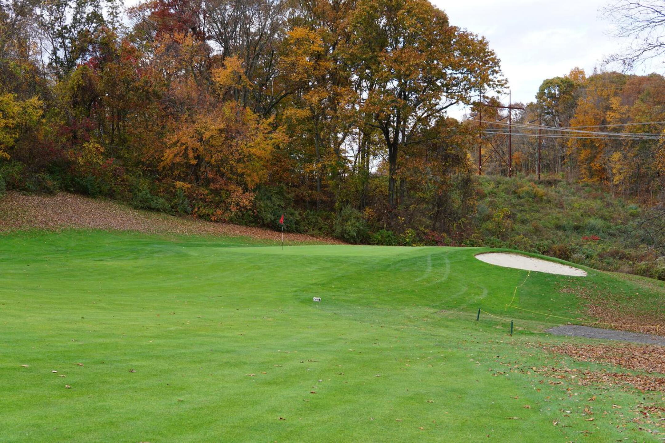 Another pleasant New England scene in autumn on a golf course: green fourteen. (Photo submitted by AptlyLinked on 11/06/2023)