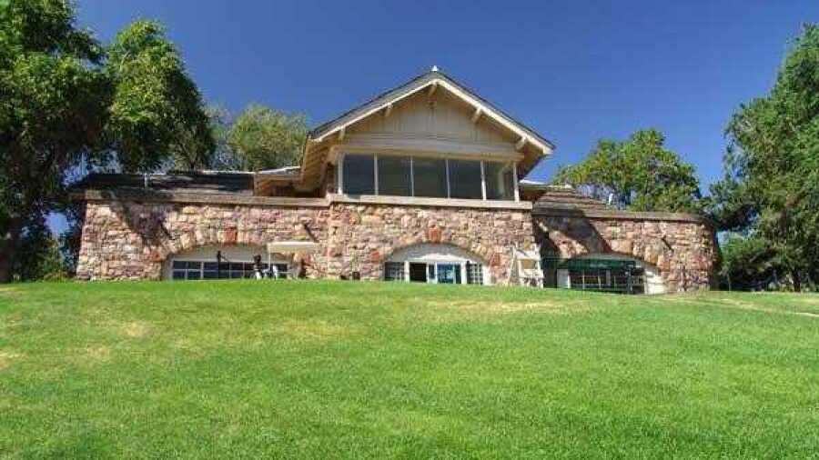 El Monte GC: clubhouse