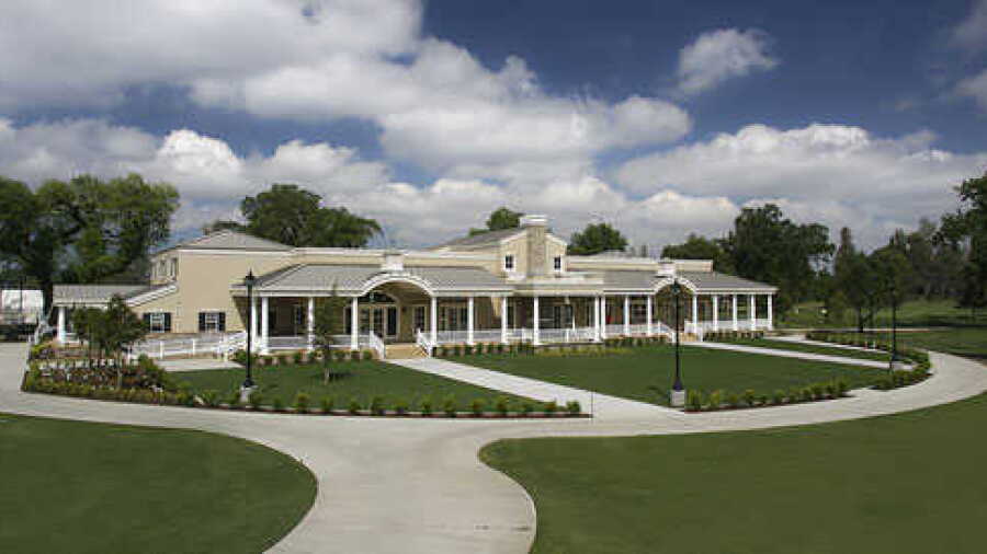 Kings CC: Clubhouse