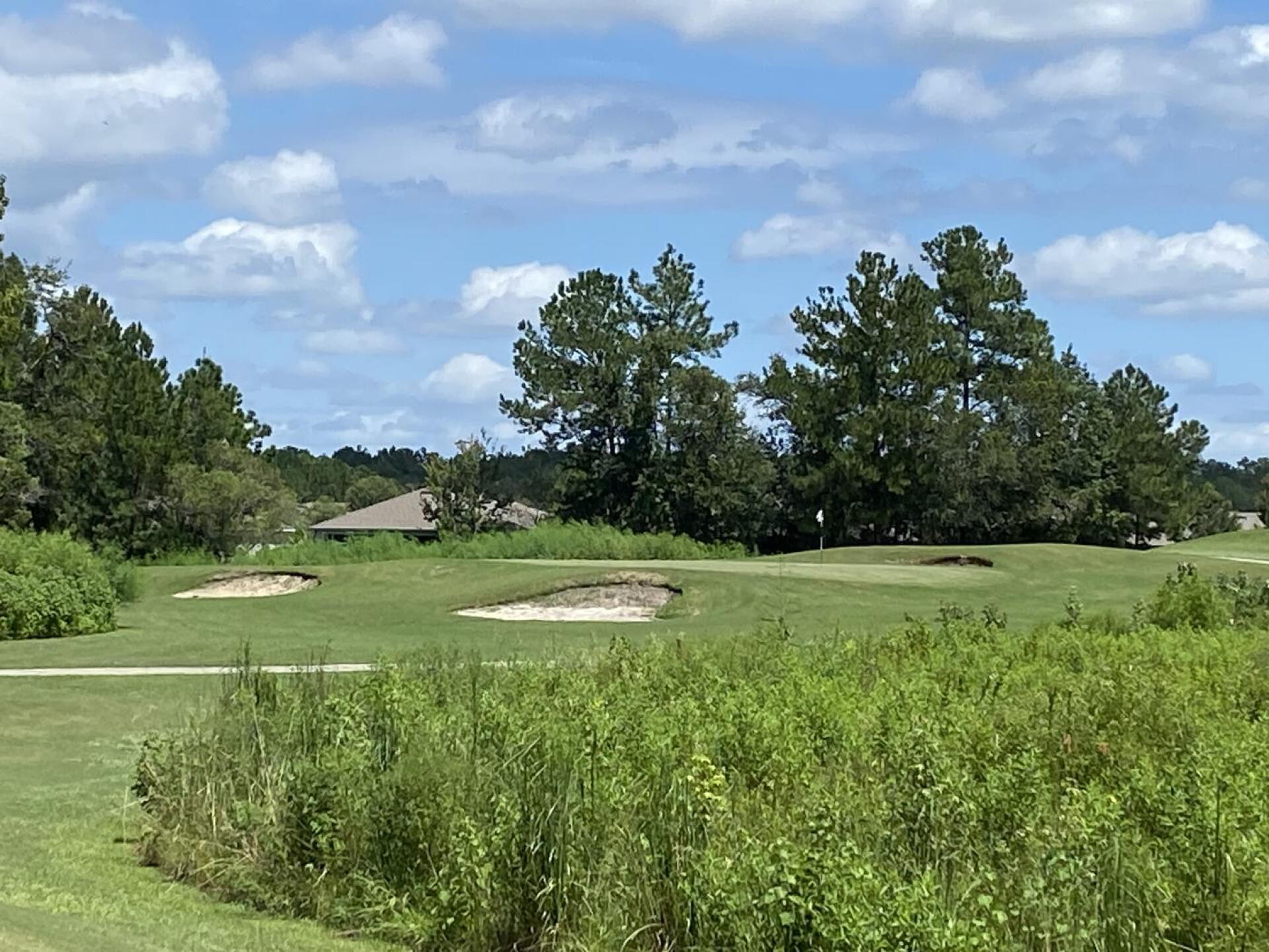 Nice layout. (Photo submitted by rowatgolf on 09/03/2023)
