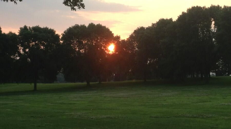Riverside Town & CC: #8