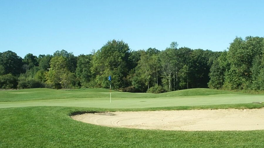 Village Green GC