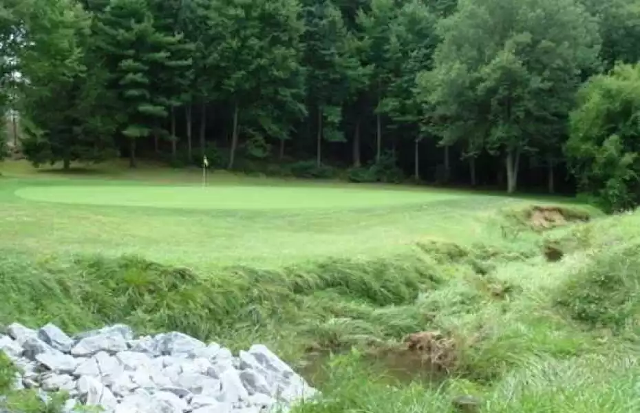 Mitchell's Golf Complex: #5