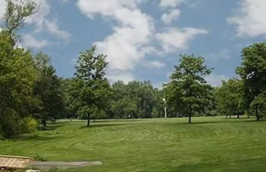 Ozzie's Corner GC