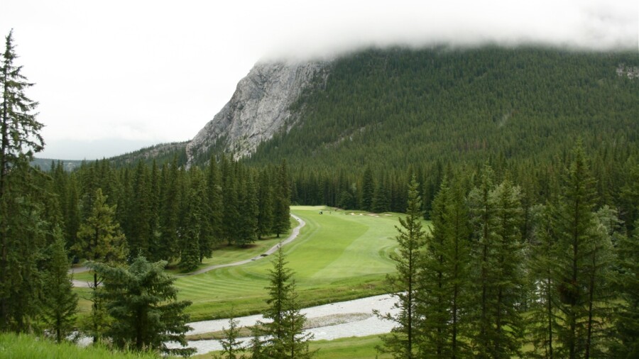 Fairmont Banff Springs golf course - hole 15