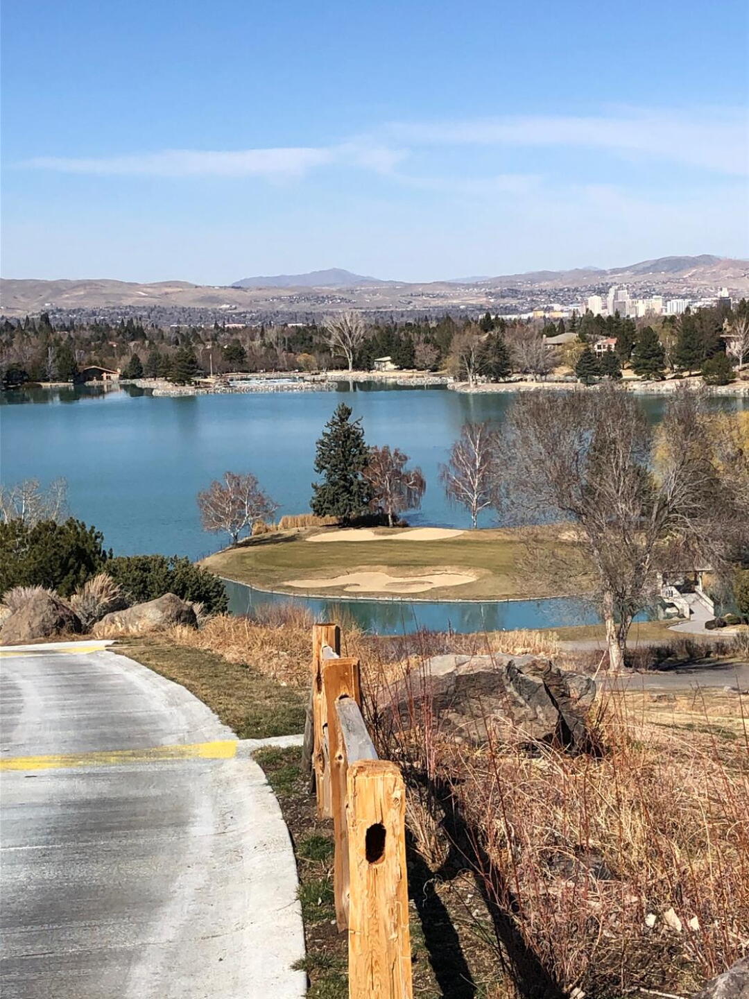 15 th hole par 3 (Photo submitted by ryanarcuri on 02/23/2020)