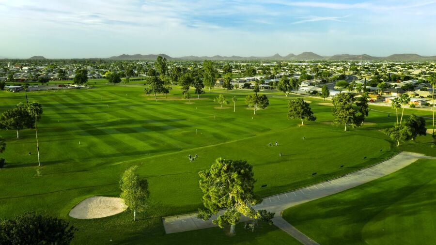 Palmbrook GC: Driving range
