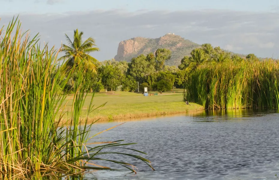 Rowes Bay Country GC