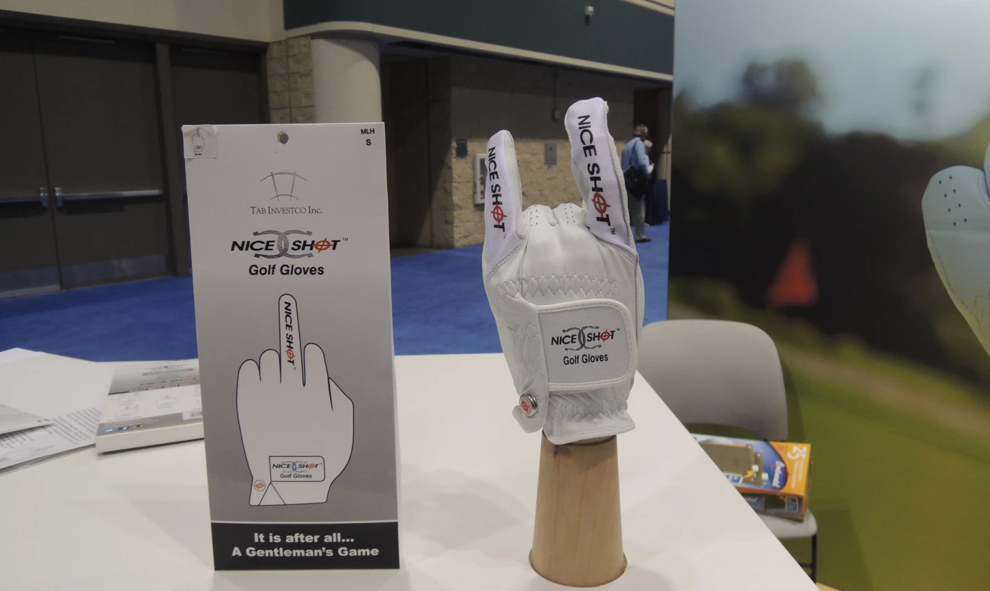 Nice Shot golf glove