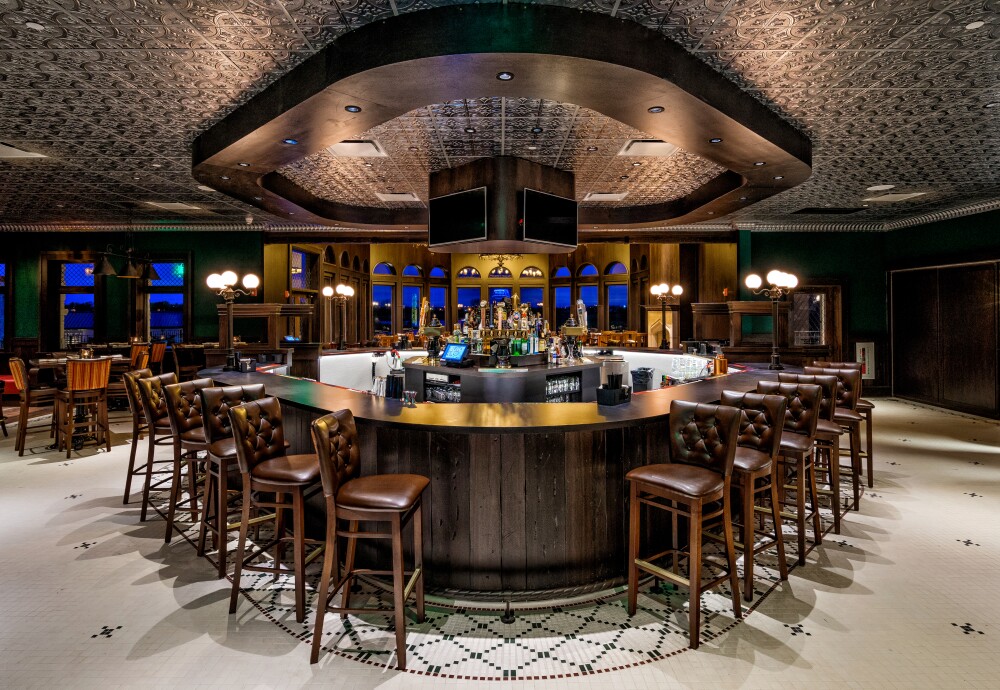 Mistwood Golf Club - McWethy's Tavern