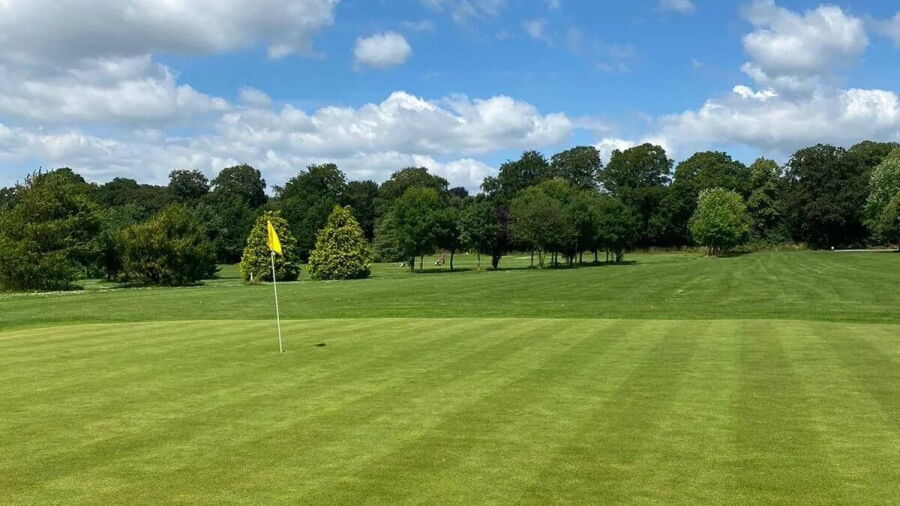 Salisbury GC