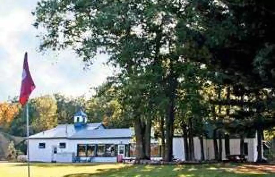 Lakeview Golf & Pizza