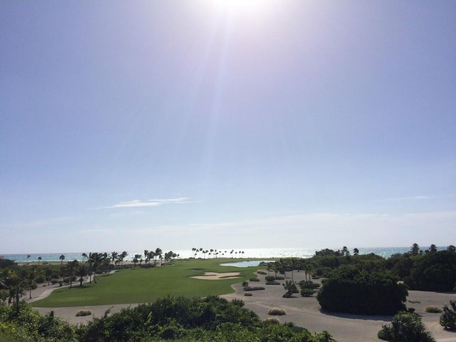 Hole 2 - Tee (Photo submitted by EthanZimman on 10/21/2017)