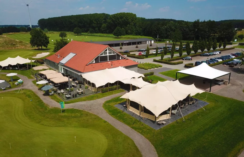 Harderwold Golf & Events: Clubhouse & driving range