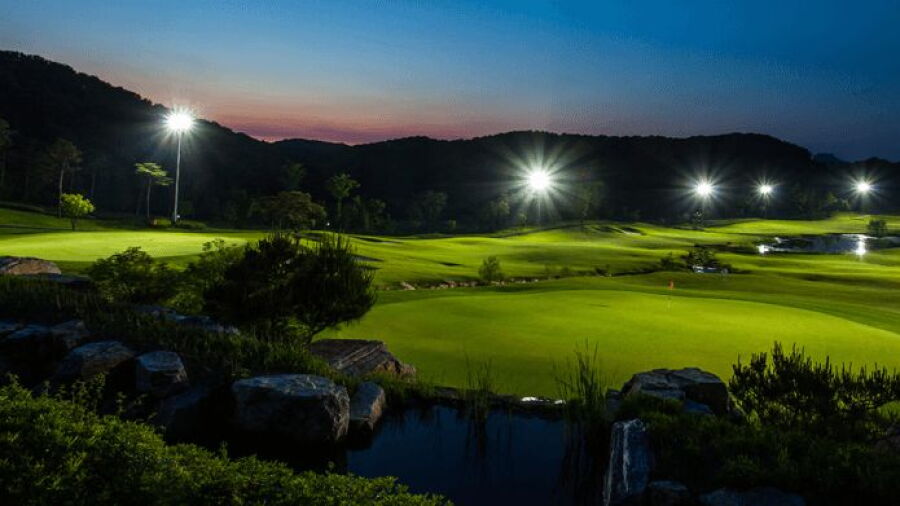 Smart KU Golf Pavilion