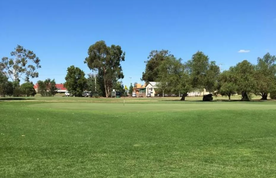 Leeton GC