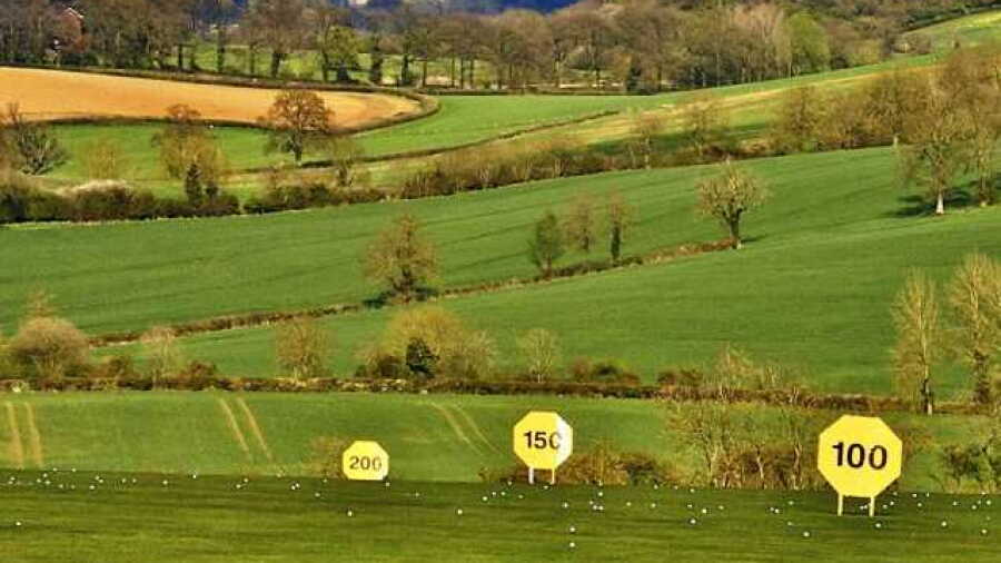 Tadmarton Heath GC: Driving range
