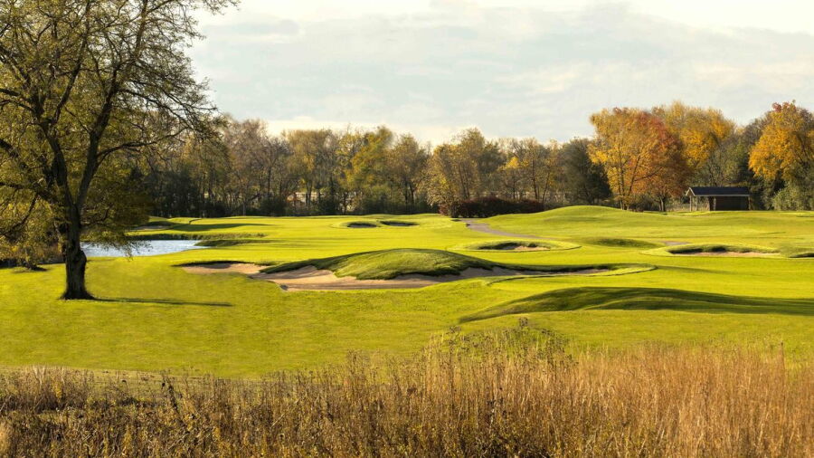 Sunset Valley GC: 12th fairway