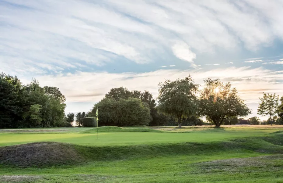 18th green at the Mid Herts