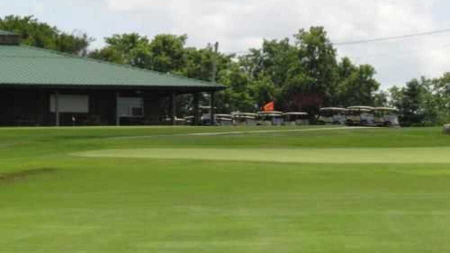 Stoneybrook GC: Clubhouse