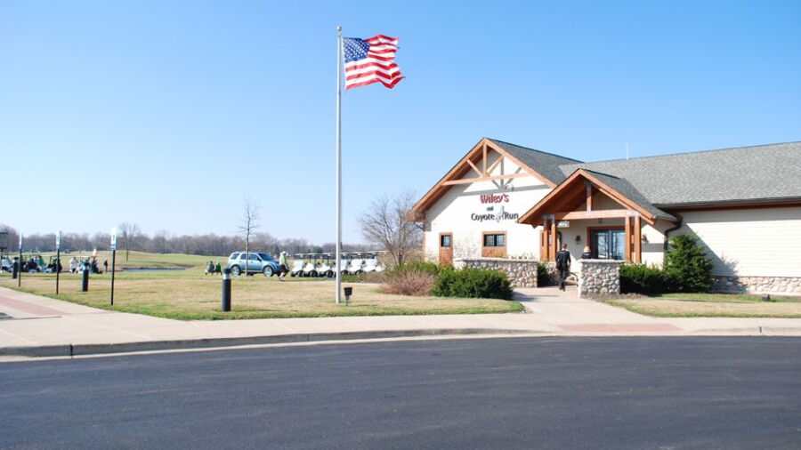Coyote Run GC: Clubhouse