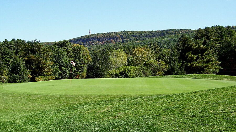 Blue Fox Run GC