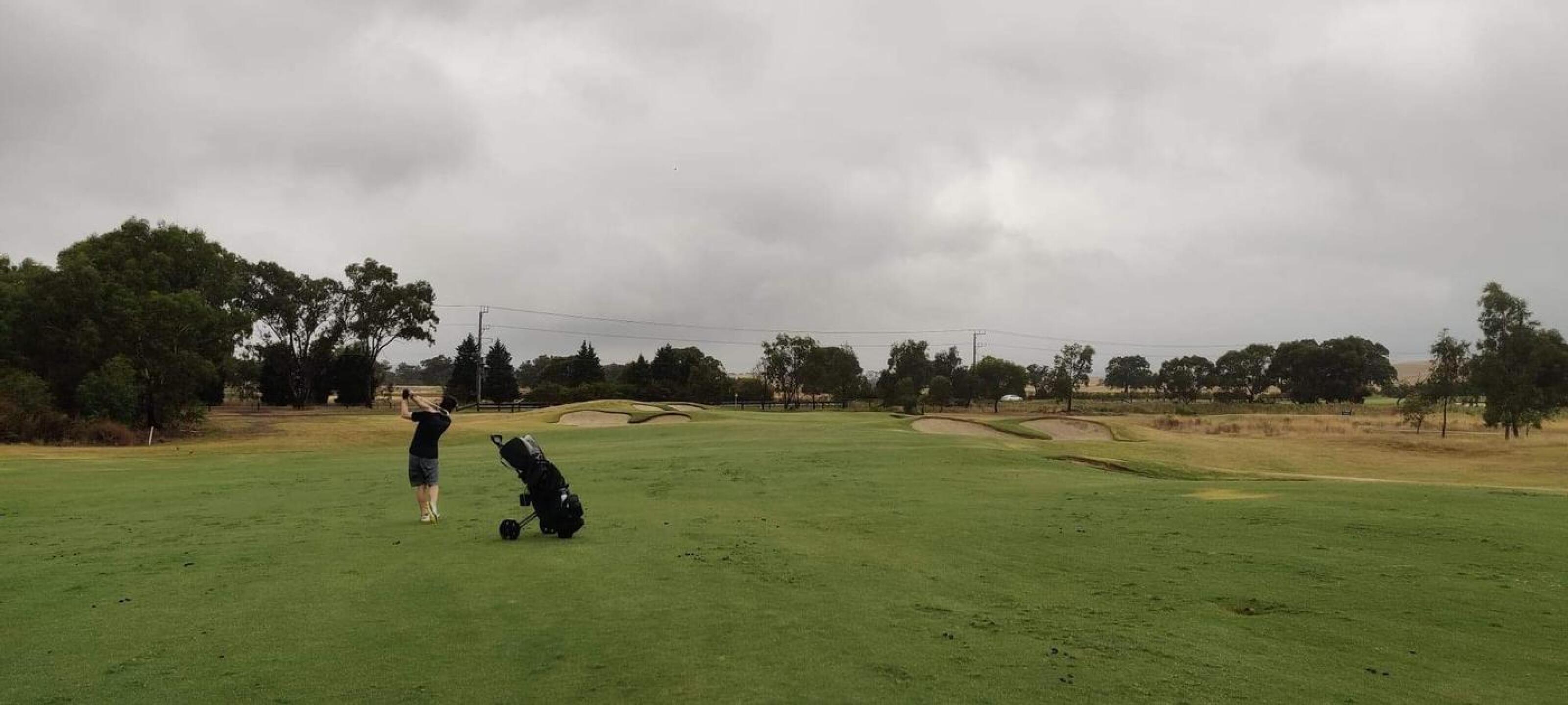 Your authors approach to 17 (Photo submitted by theglasseyegolfer on 03/08/2021)