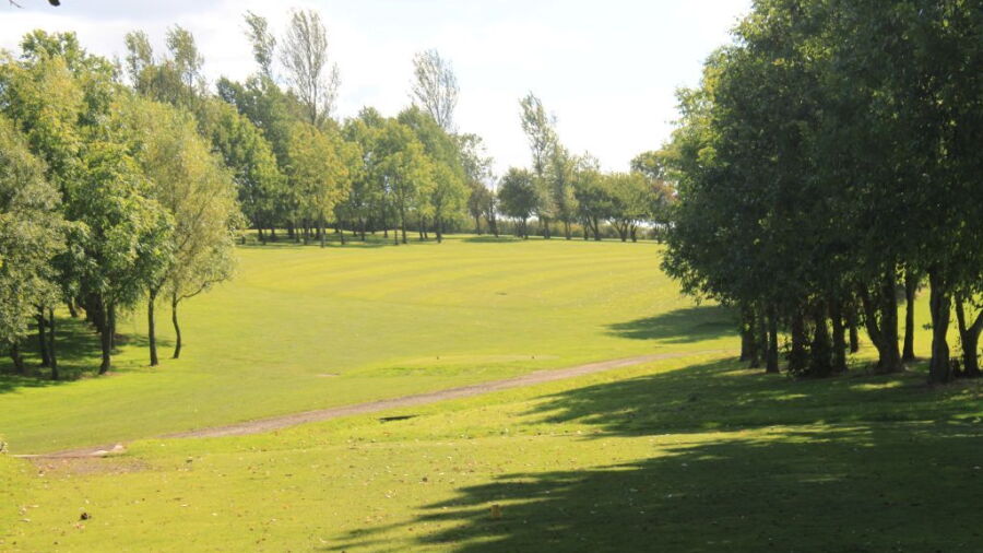 The parkland setting at Shirland