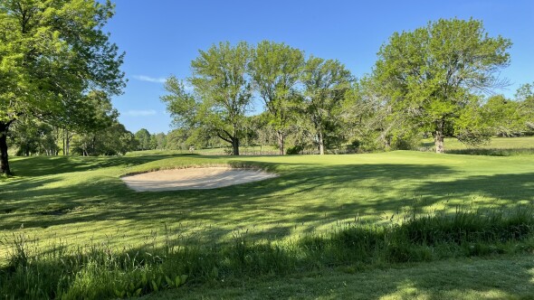 Triggs Memorial - green 