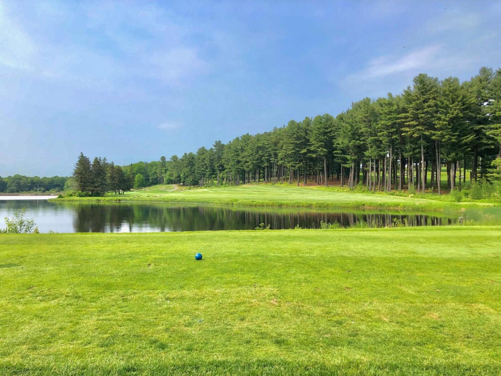 11 from the tee (Photo submitted by u000006422071 on 12/17/2019)