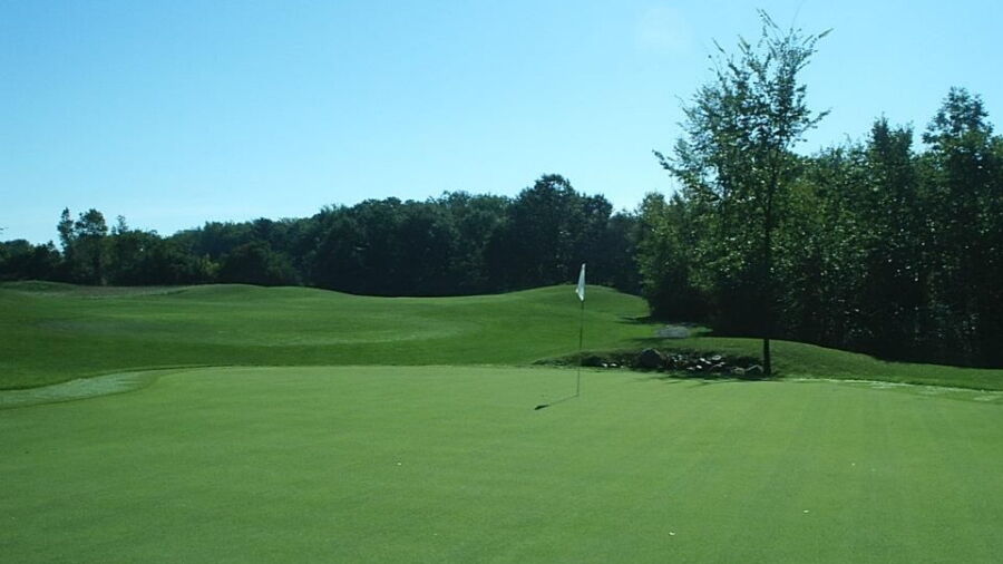 Village Green GC