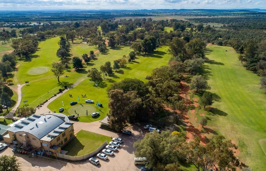 Griffith GC: Aerial