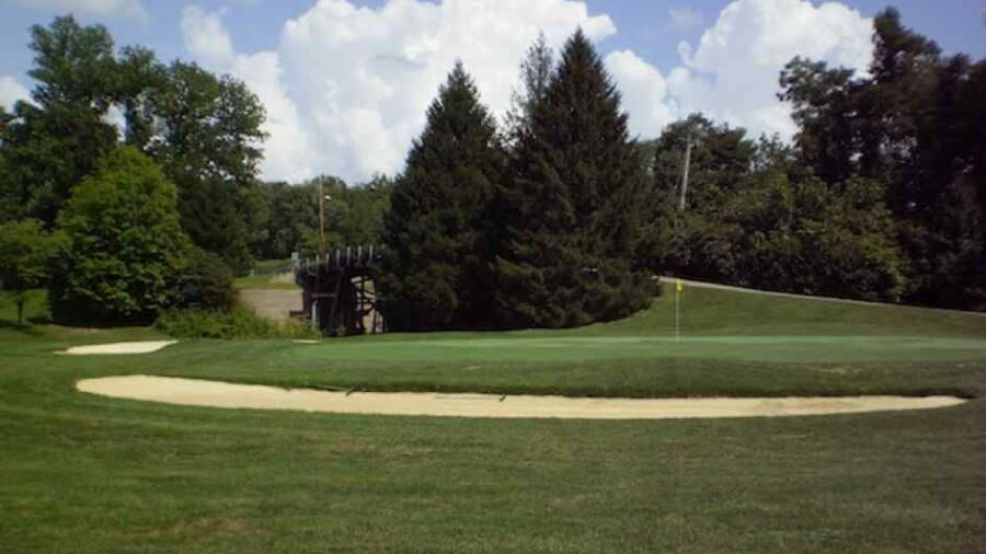 Ryland Lakes CC