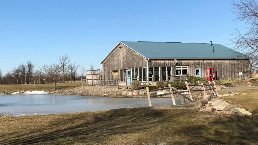 Fox Run GC: Clubhouse