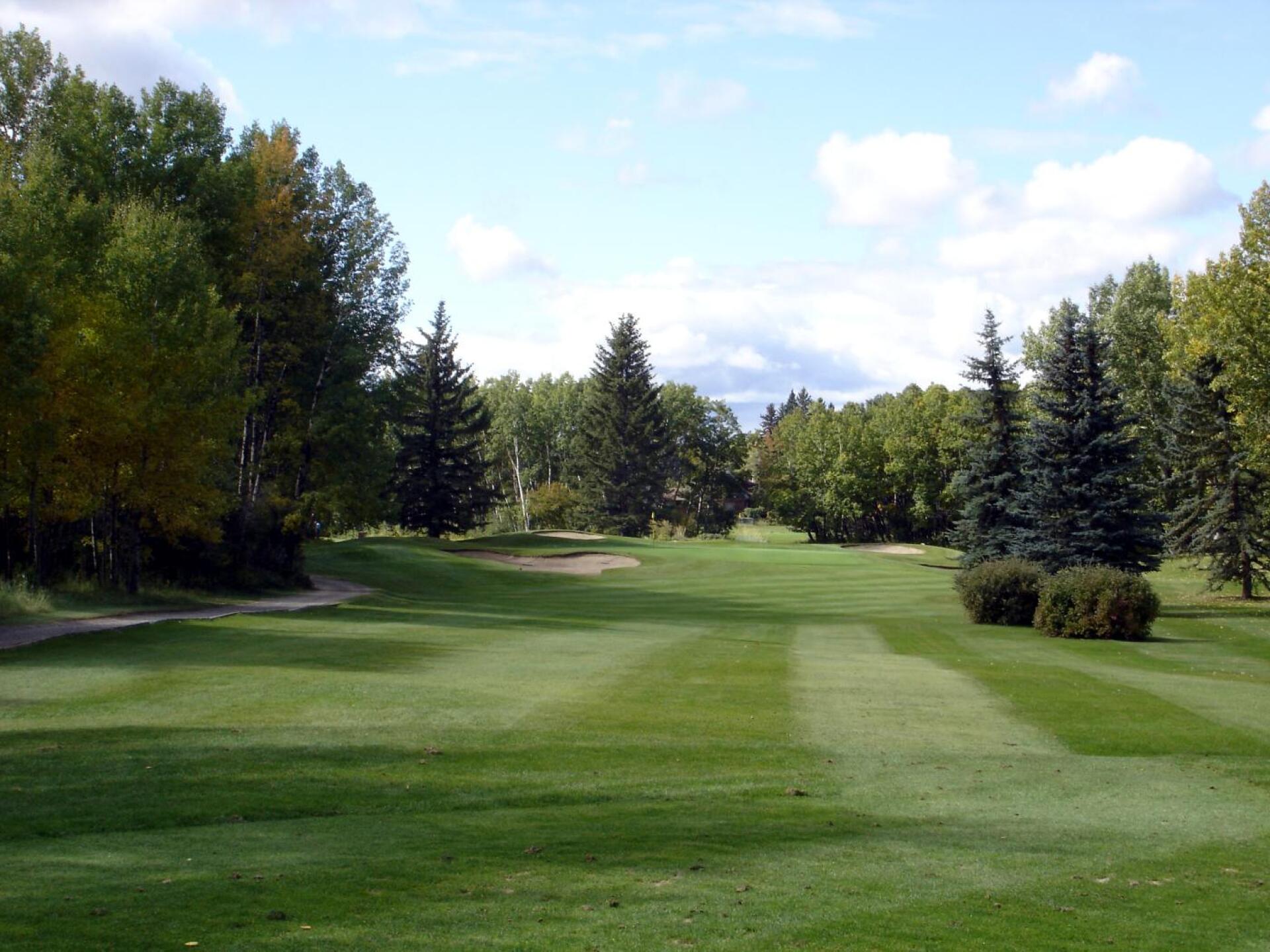 Turner Valley GC, Hole 5, Par 3, 158 yds (Photo submitted by DYakimec on 10/10/2019)