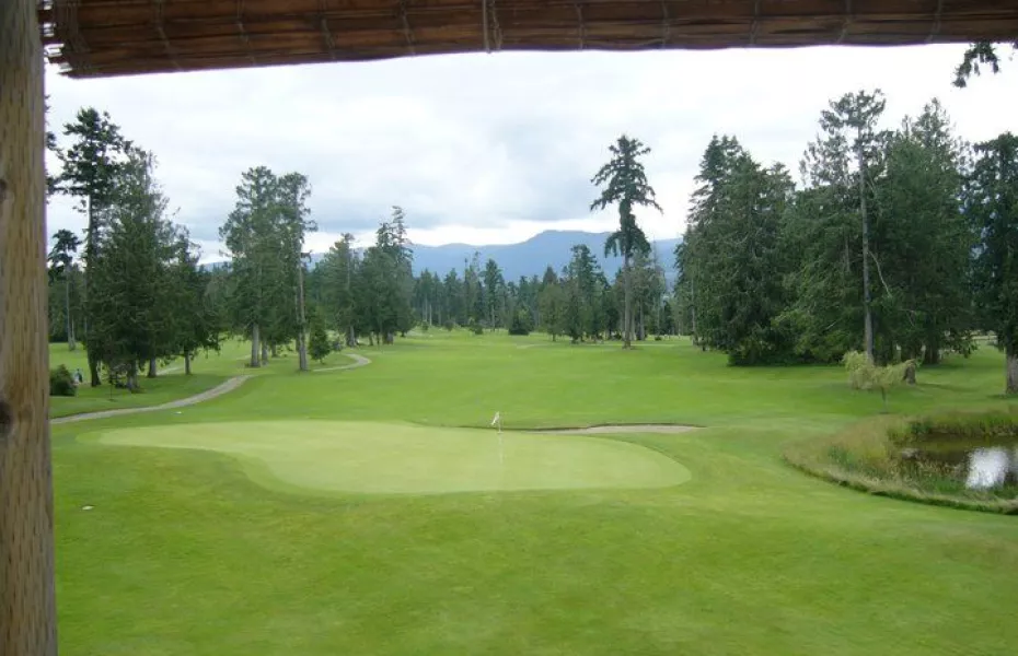 Arrowsmith G & CC: #18