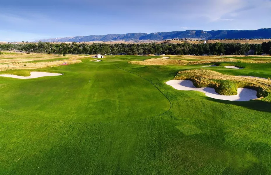 Three Crowns GC