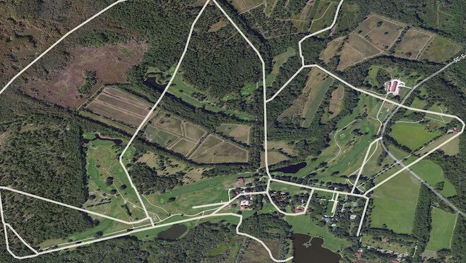 Cherokee Plantation's course winds through a proper Old South-style estate. (Bing Maps)