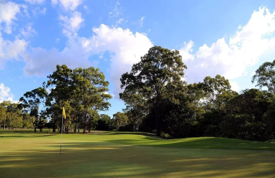 Virginia Golf Club green