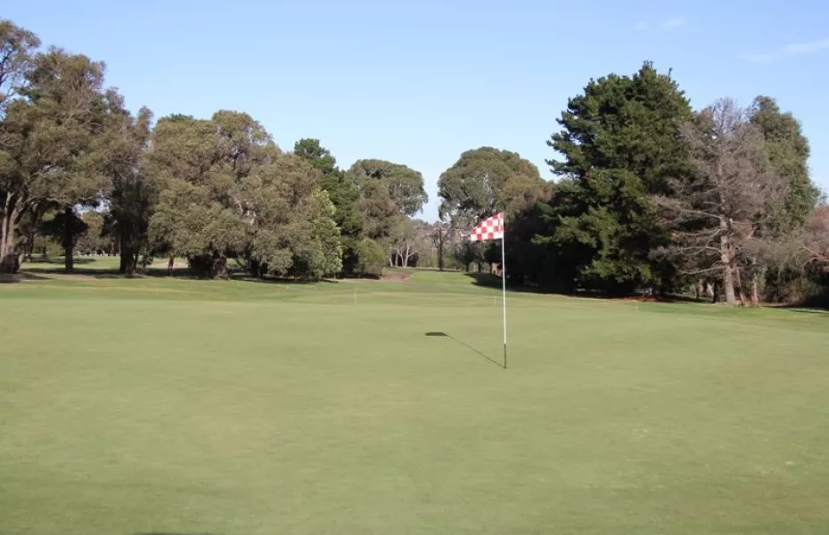 Churchill Park GC - The West: #11